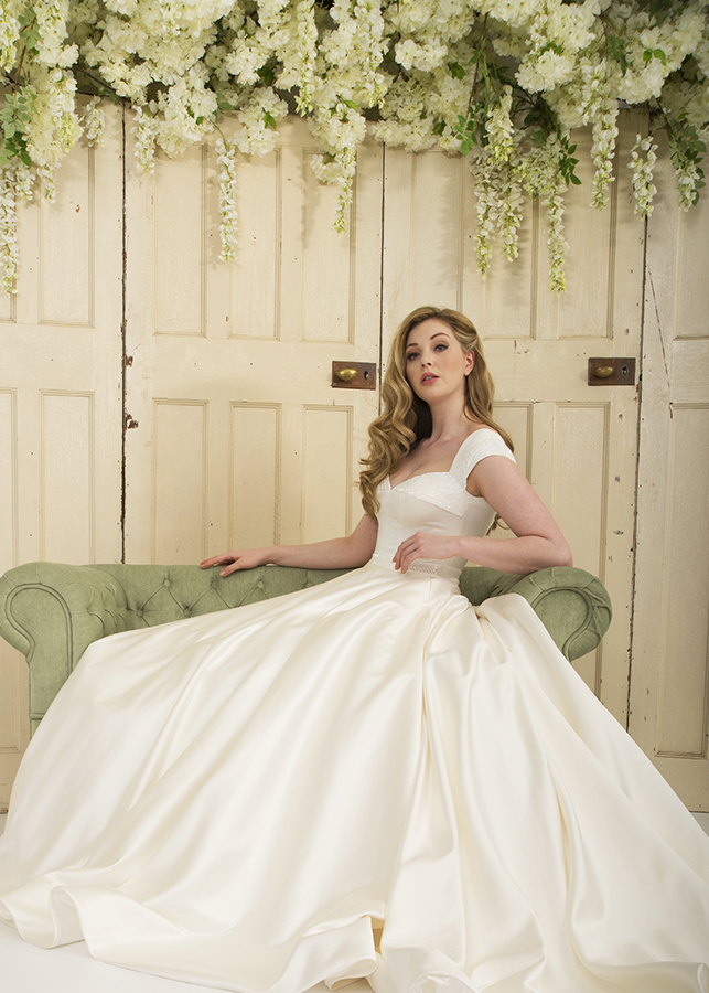 fitted lace wedding dress Long Sleeve Satin Wedding Dresses Cathedral Train Bridal Dresses W0078 Custom Colors / 18w main image 0